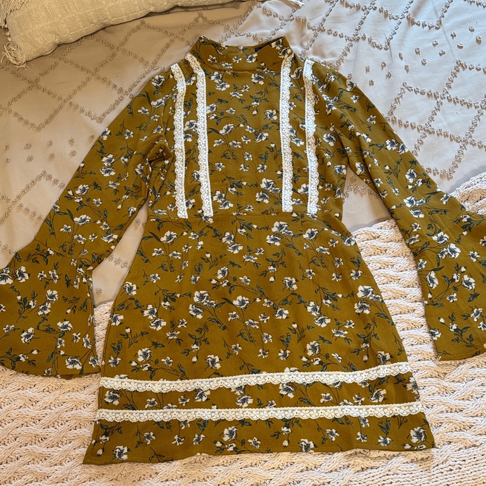Mustard Floral Lace-Trim Mini Dress with flare sleeve